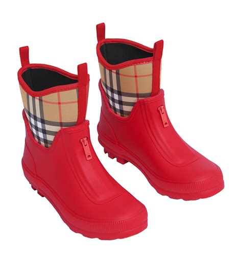 burberry girls boots